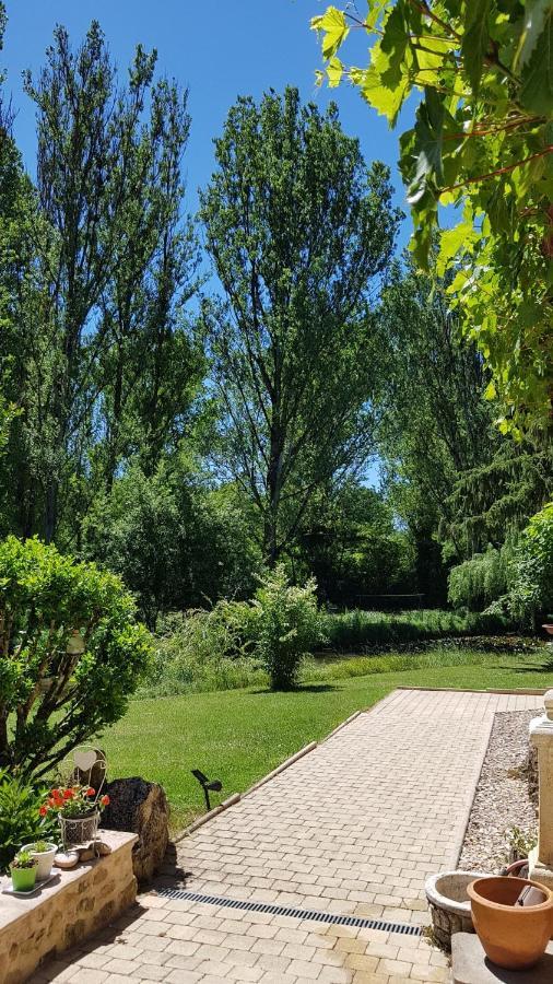 Appartement Le Malpas Woodpecker à Belvès Extérieur photo